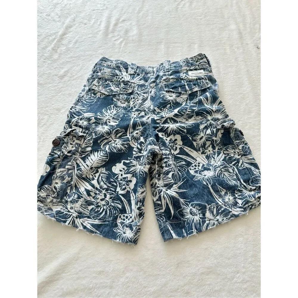 Abercrombie kids vintage Y2K boys tropical print style cargo shorts size 12